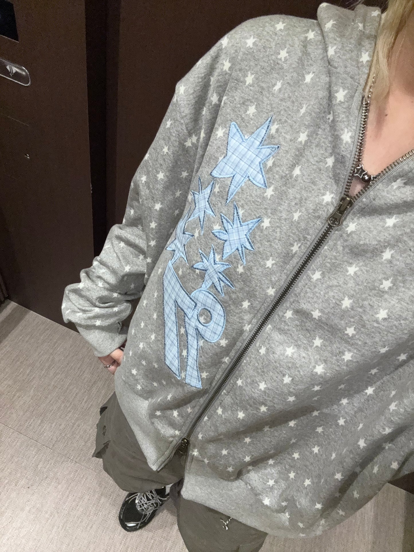 Unisex star outer