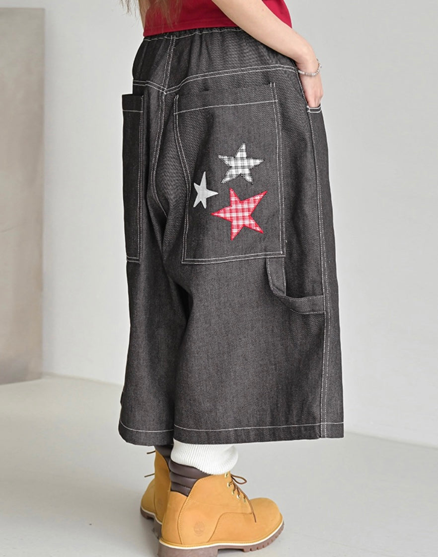 Unisex star shorts