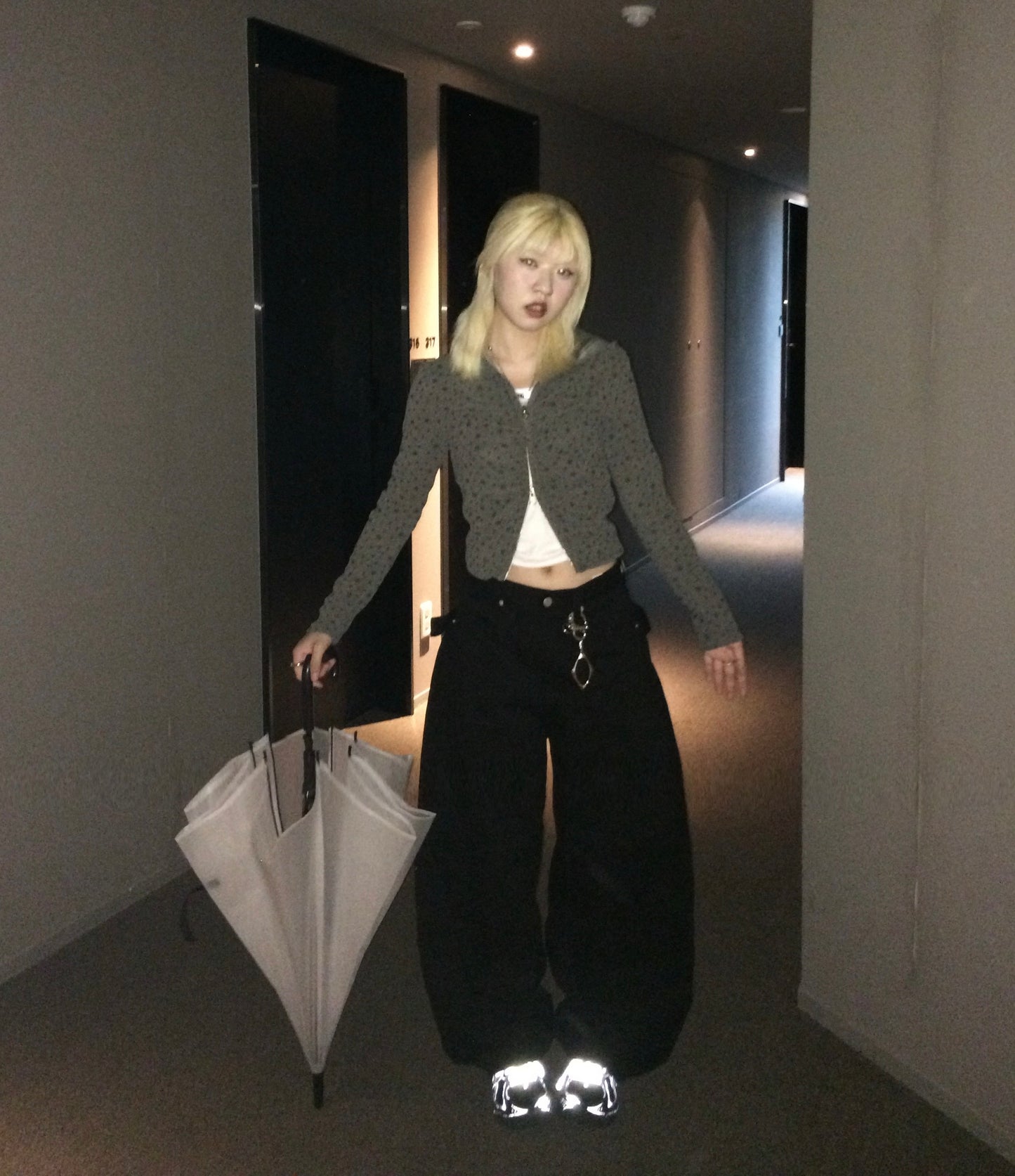Star zip top