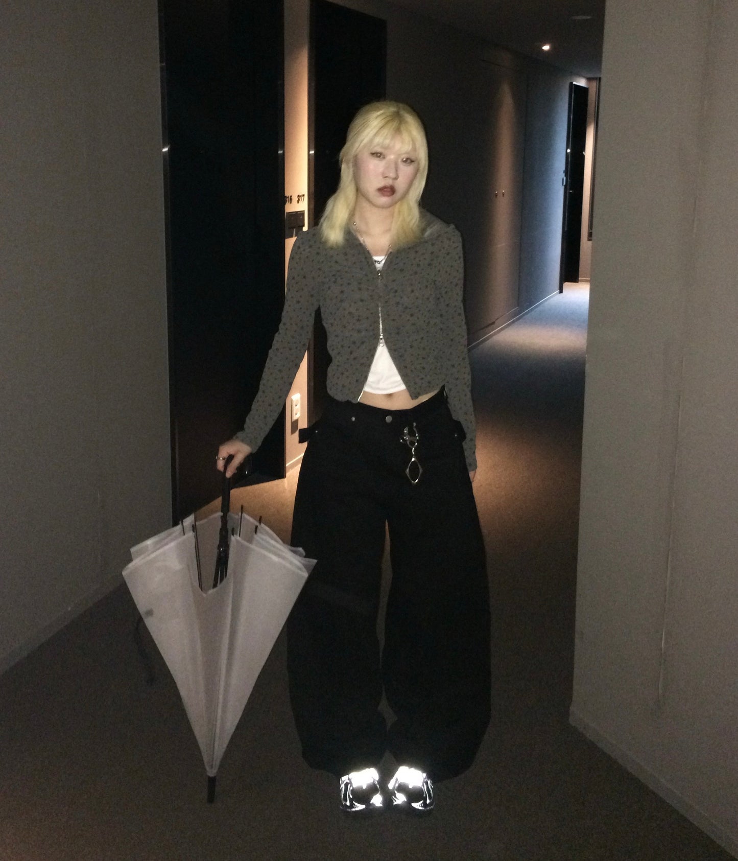 Star zip top