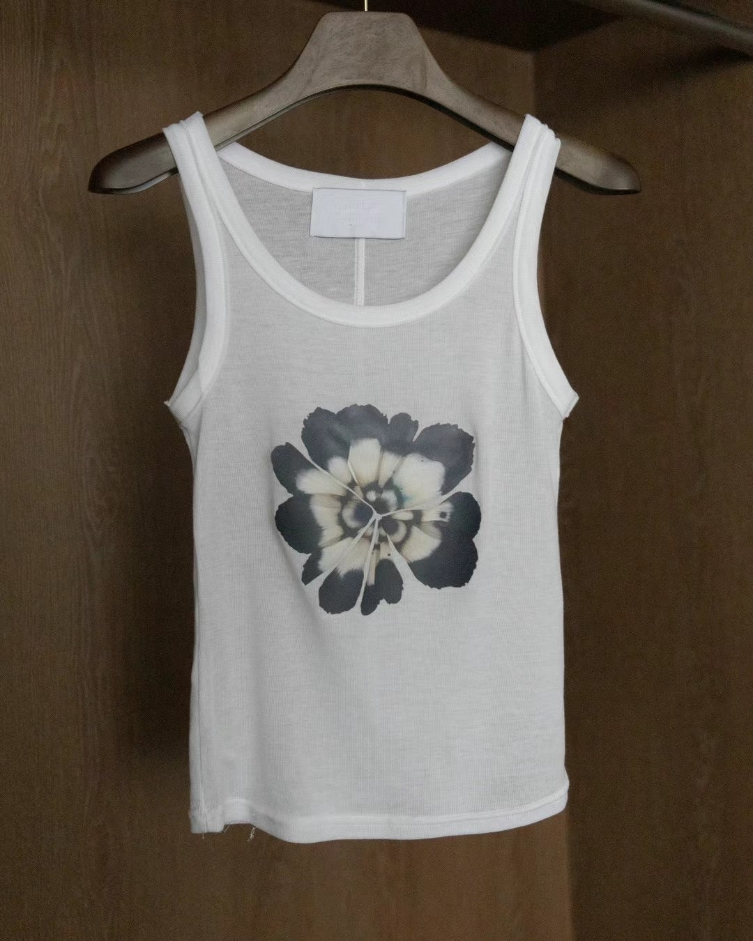 Flower vest