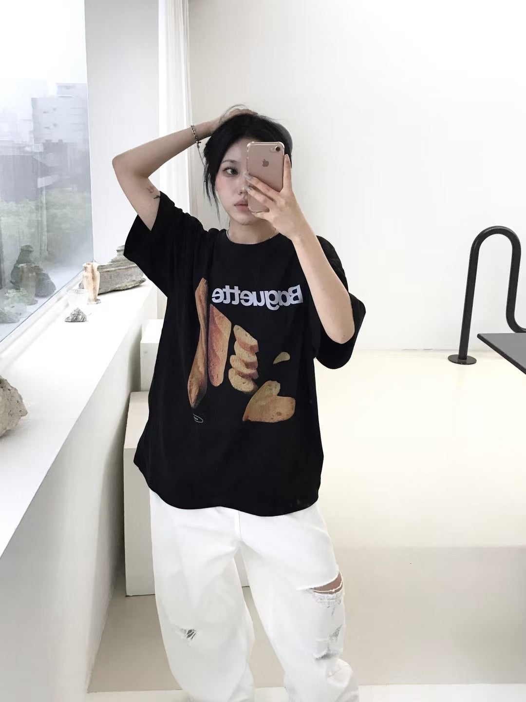 Unisex baguette tee