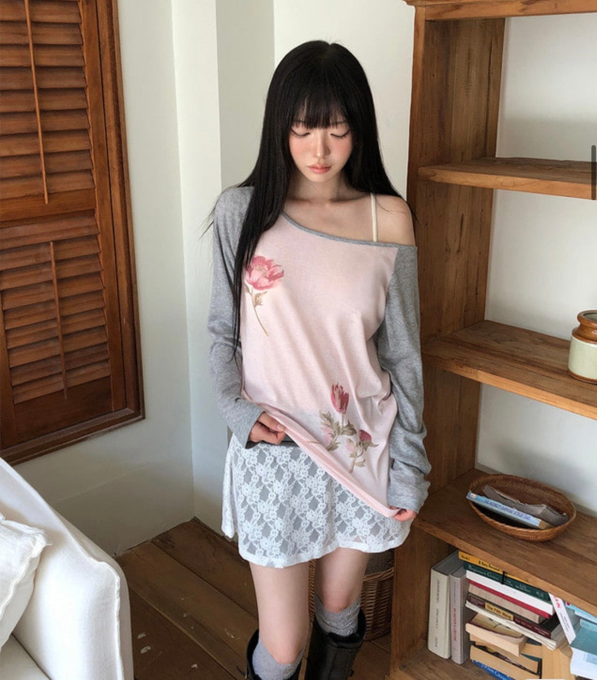 My pick 🌸 flower off shoulder tee