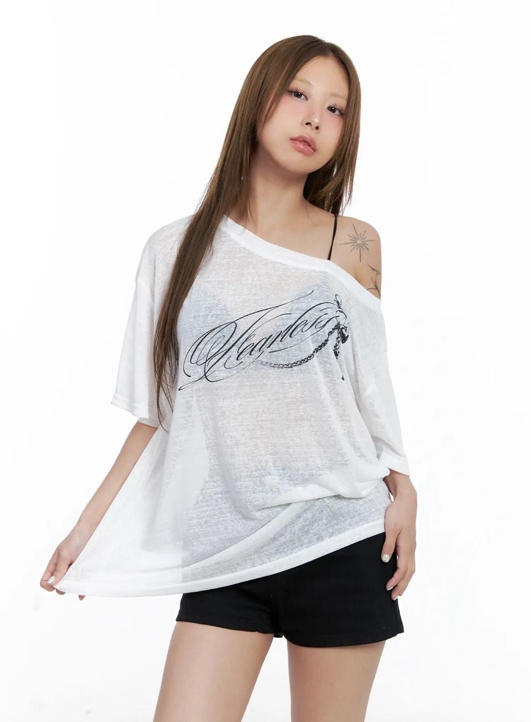 Oversized off shoulder tee