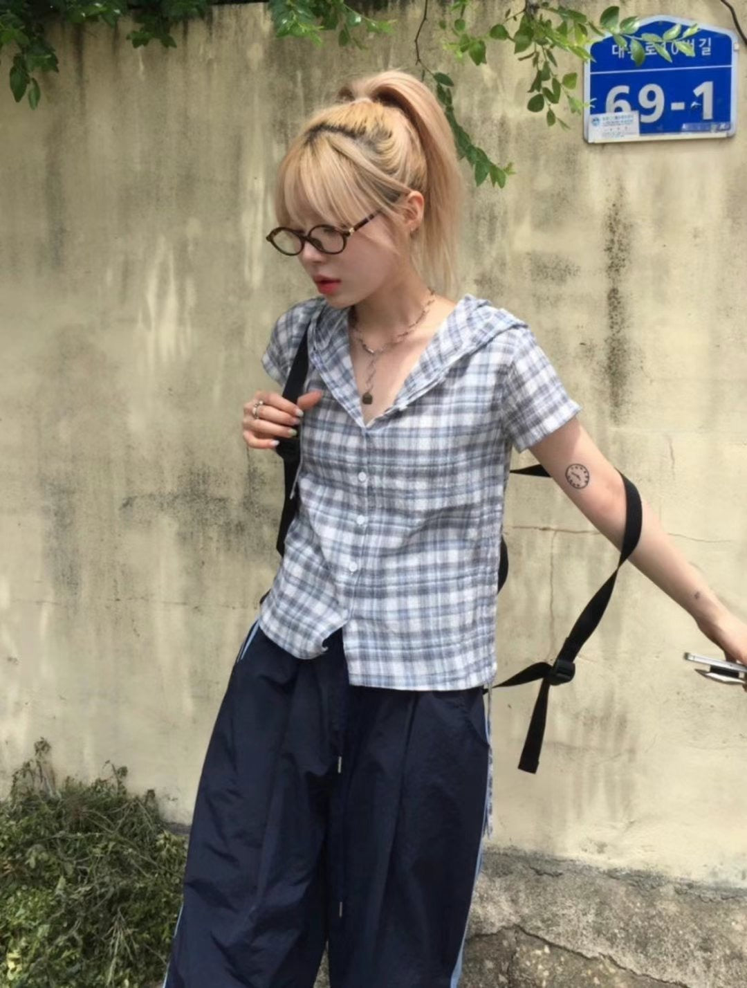 Checked crop shirt