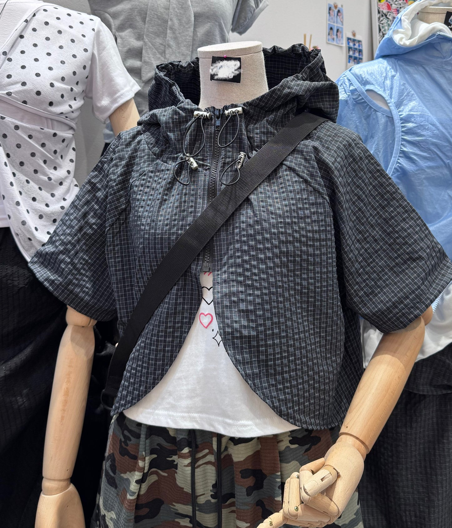 Crop checked outer