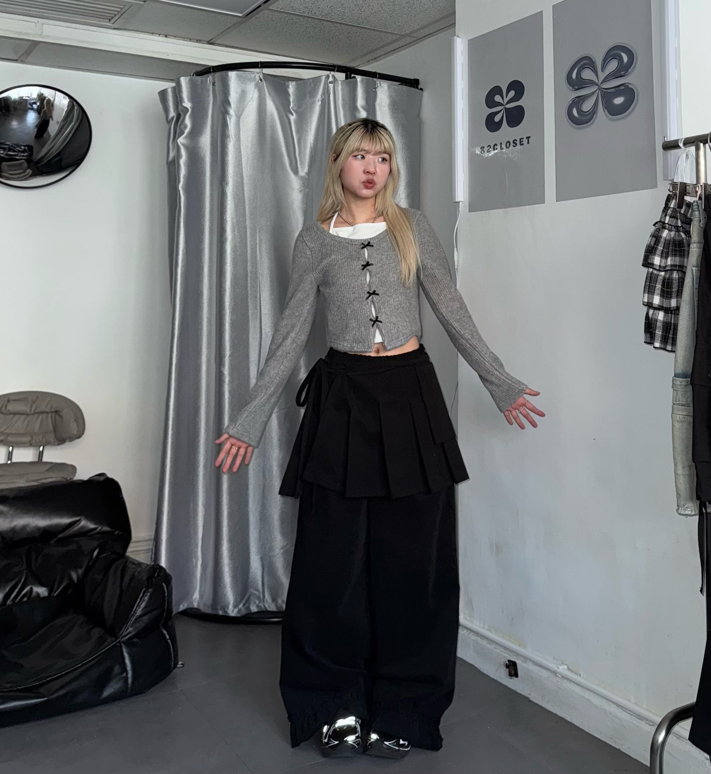 Must have layer pants (可分折裙+褲)
