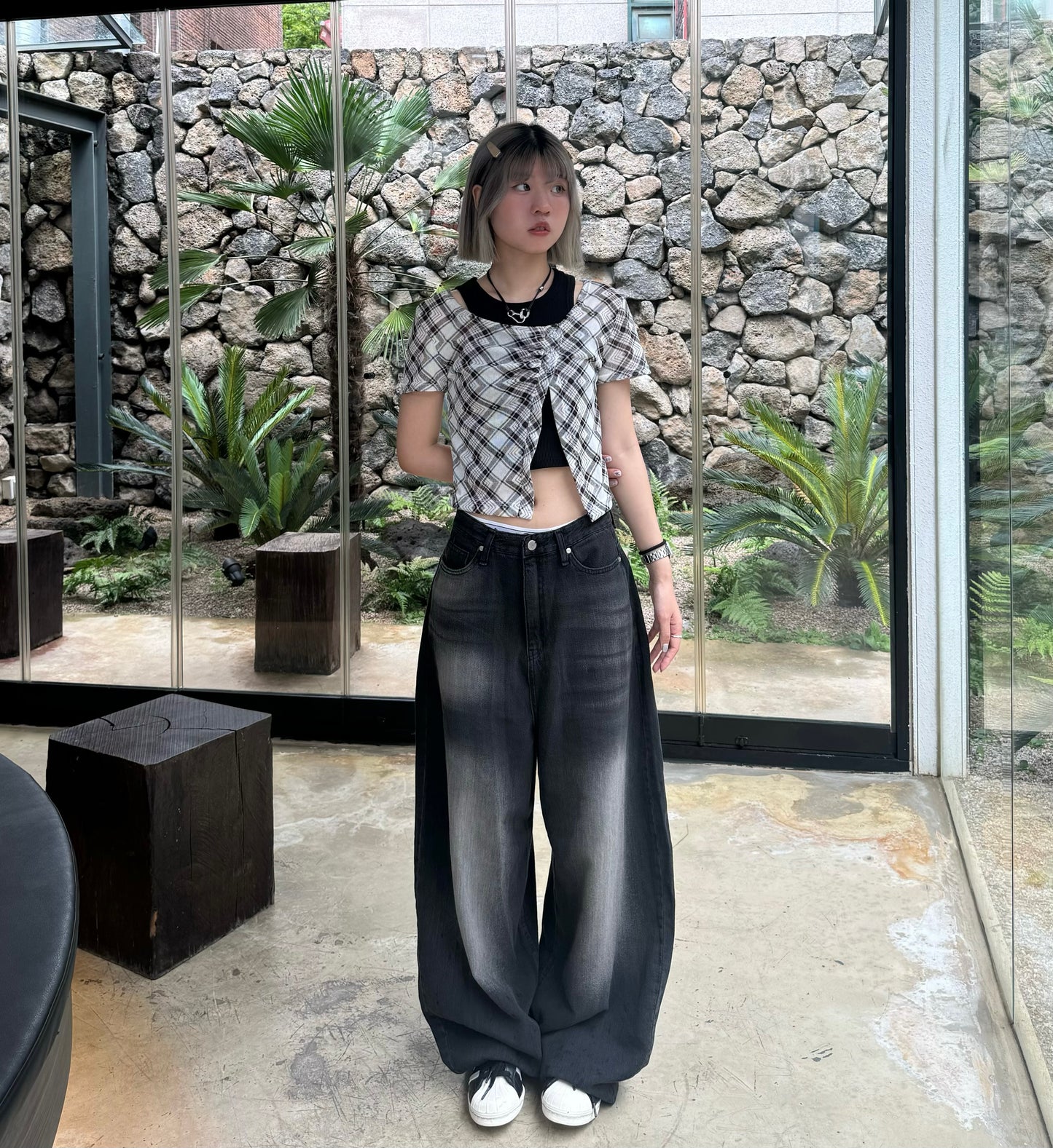 Leng cut light pants