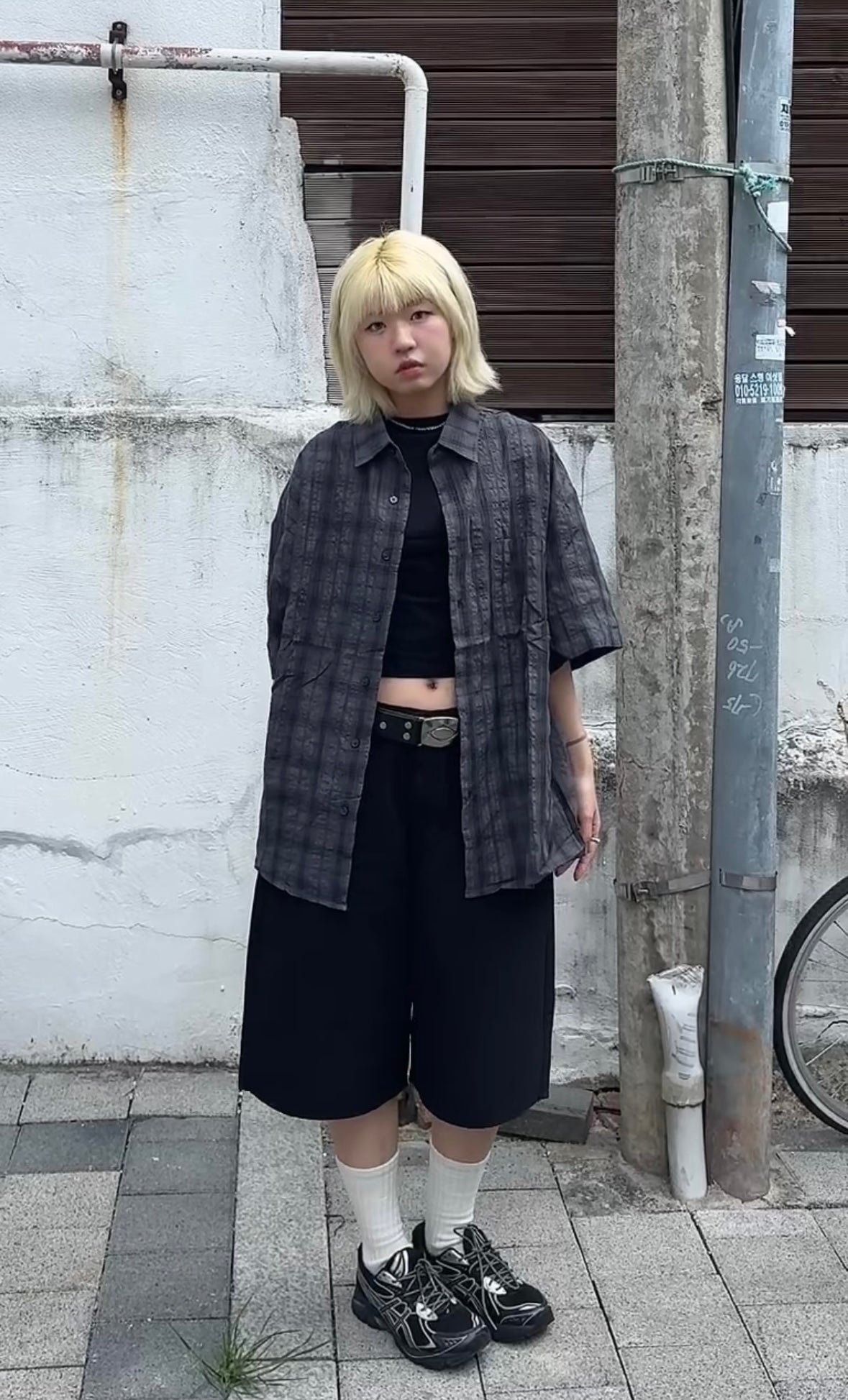 Unisex dark checked shirt