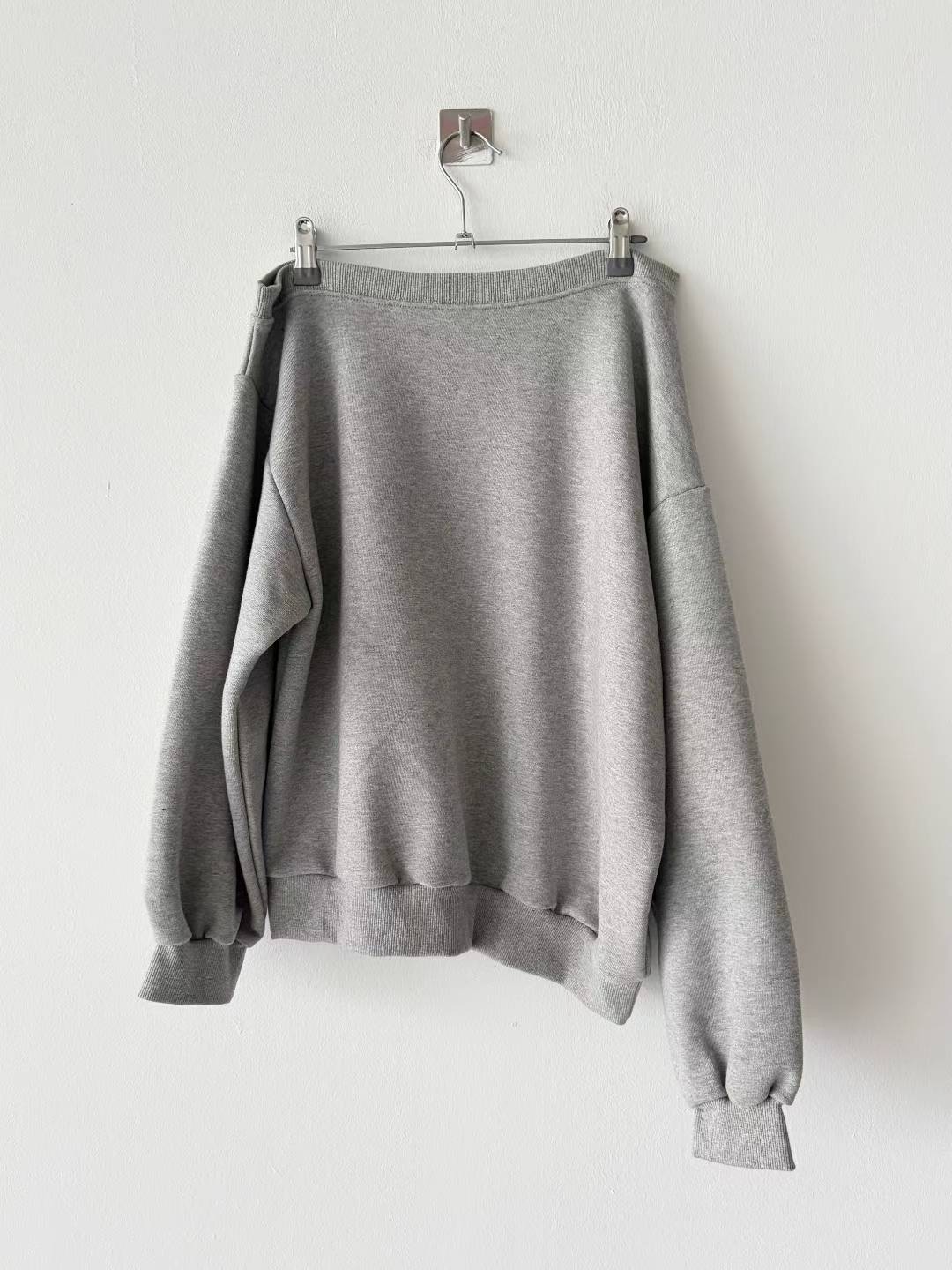 Off shoulder hoodie