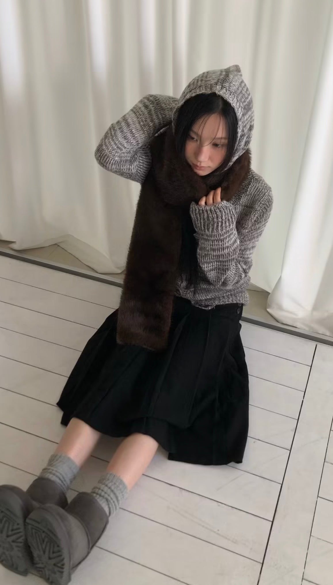 Autumn pleated mid sk