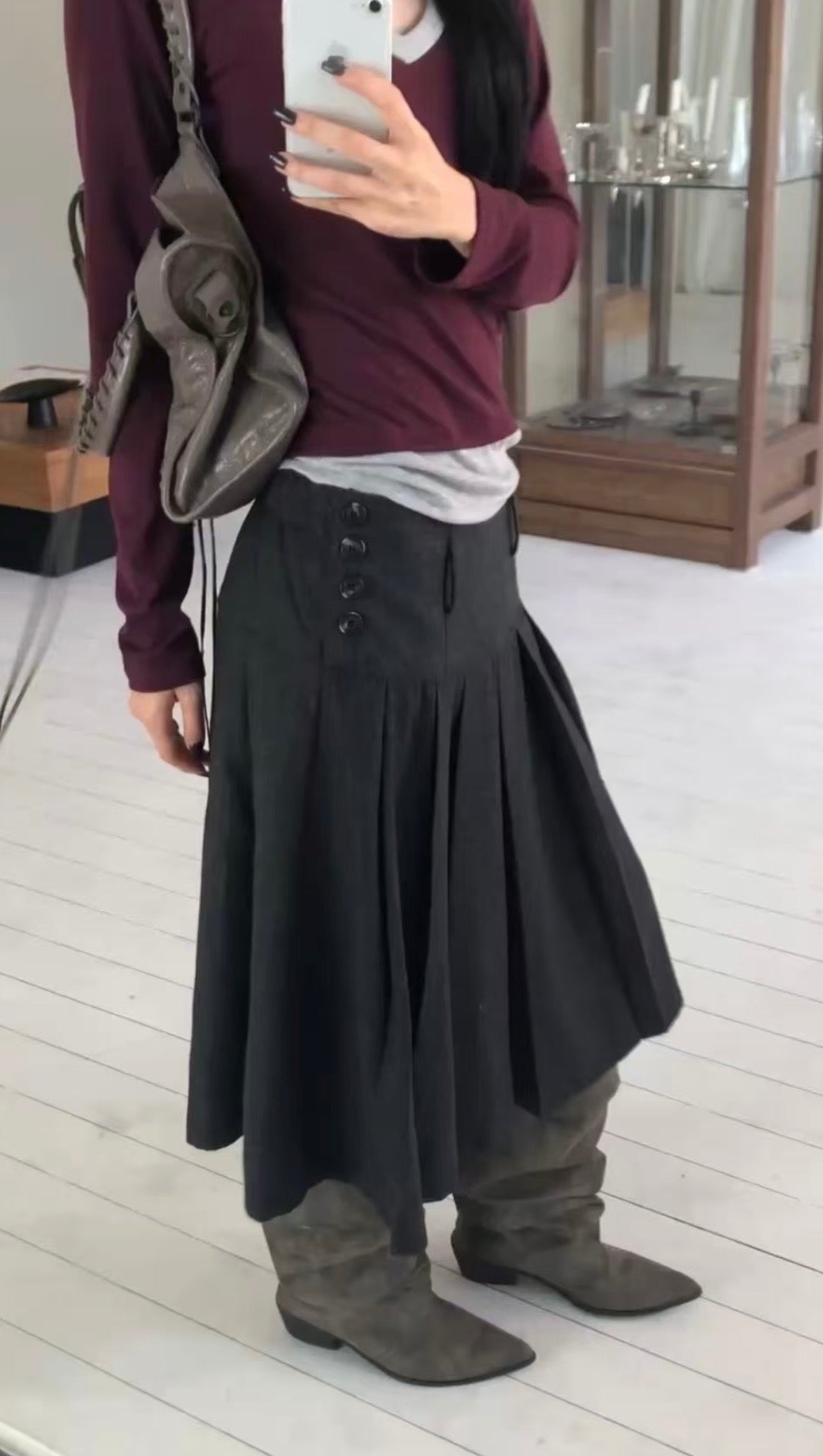 Autumn pleated mid sk
