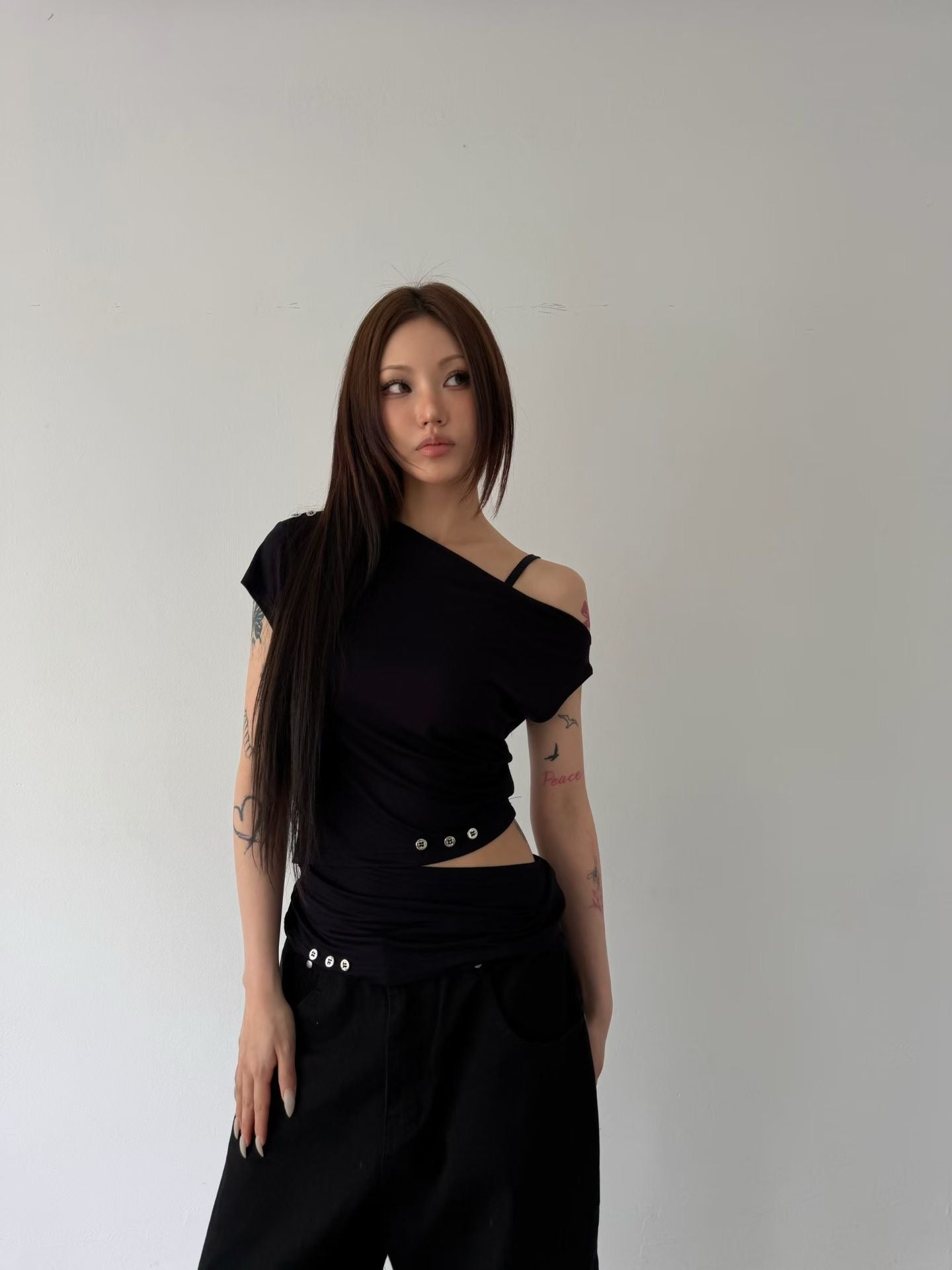Special off shoulder top