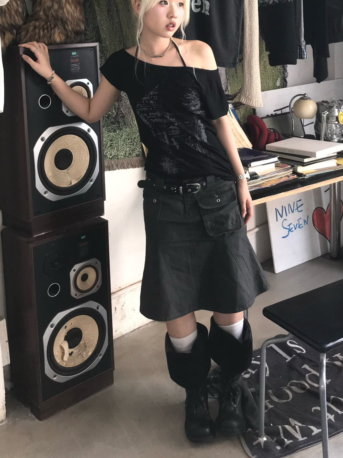 Must in!!! Perfect cargo mid skirt