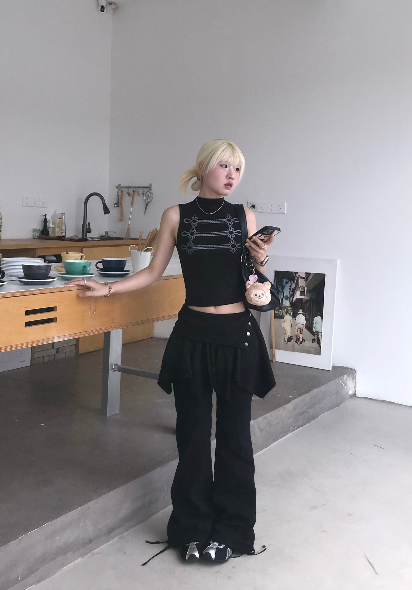 Necklace vest