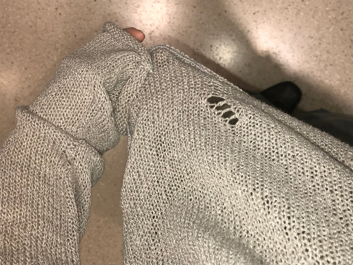 Autumn damaged v knit