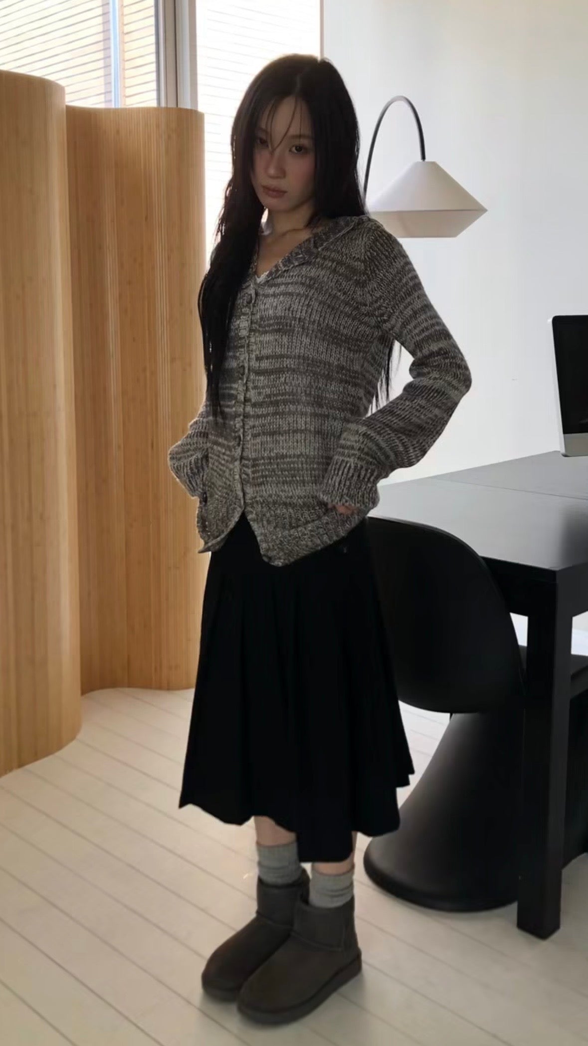 Autumn pleated mid sk