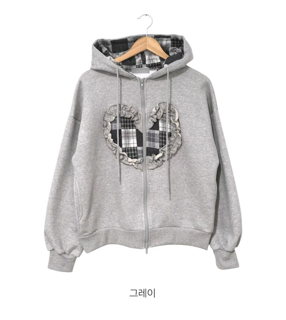 checked ruffle Heart outer