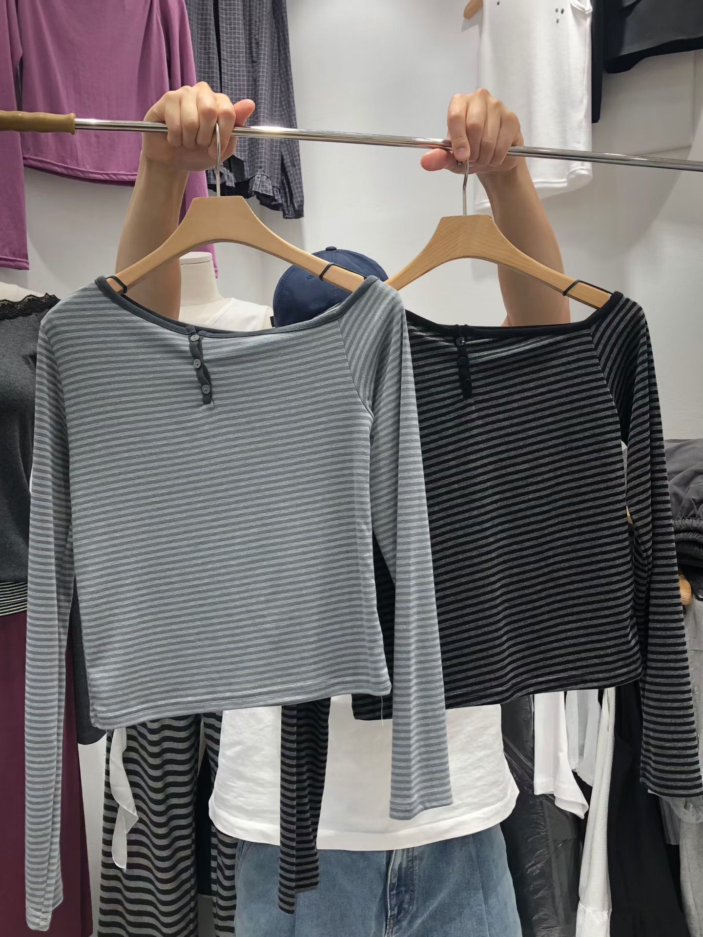 Striped Unregular tee