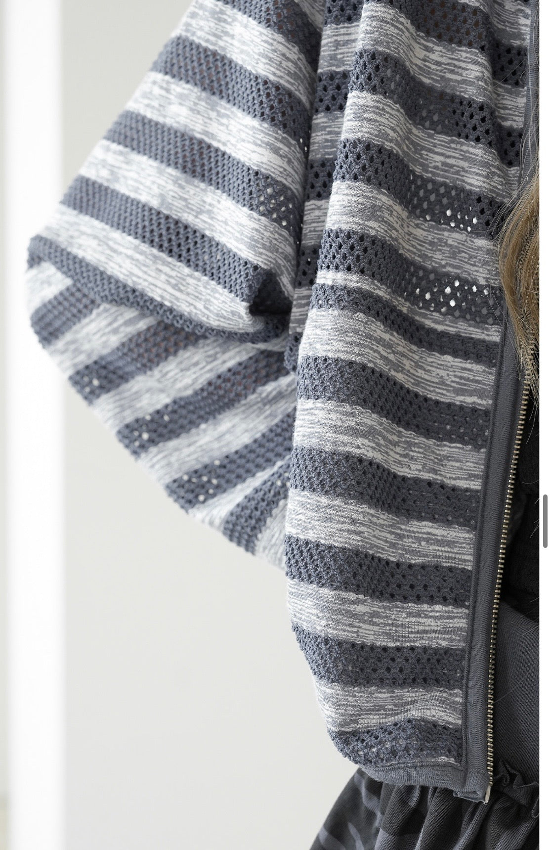 Striped net crop jacket