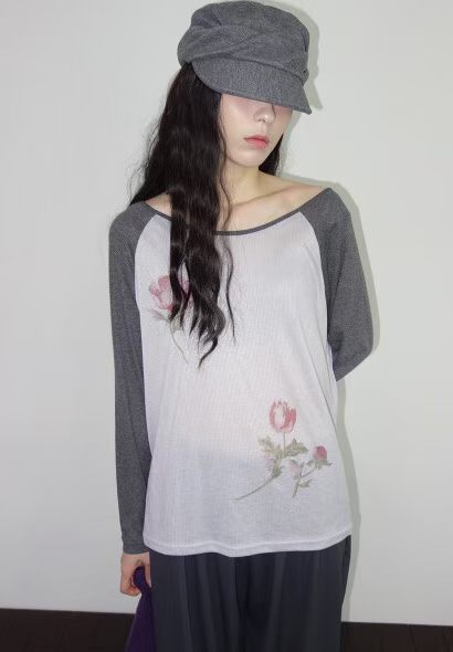 My pick 🌸 flower off shoulder tee