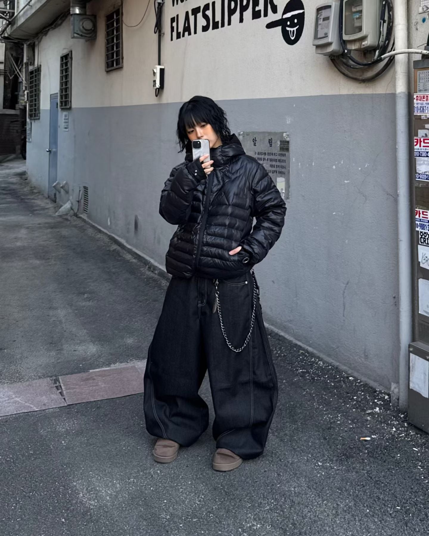 Must have!!明線super wide pants￼