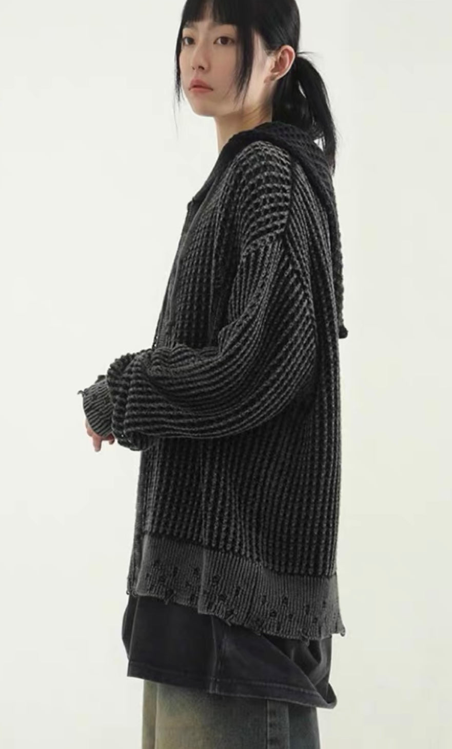 Unisex net damaged outer