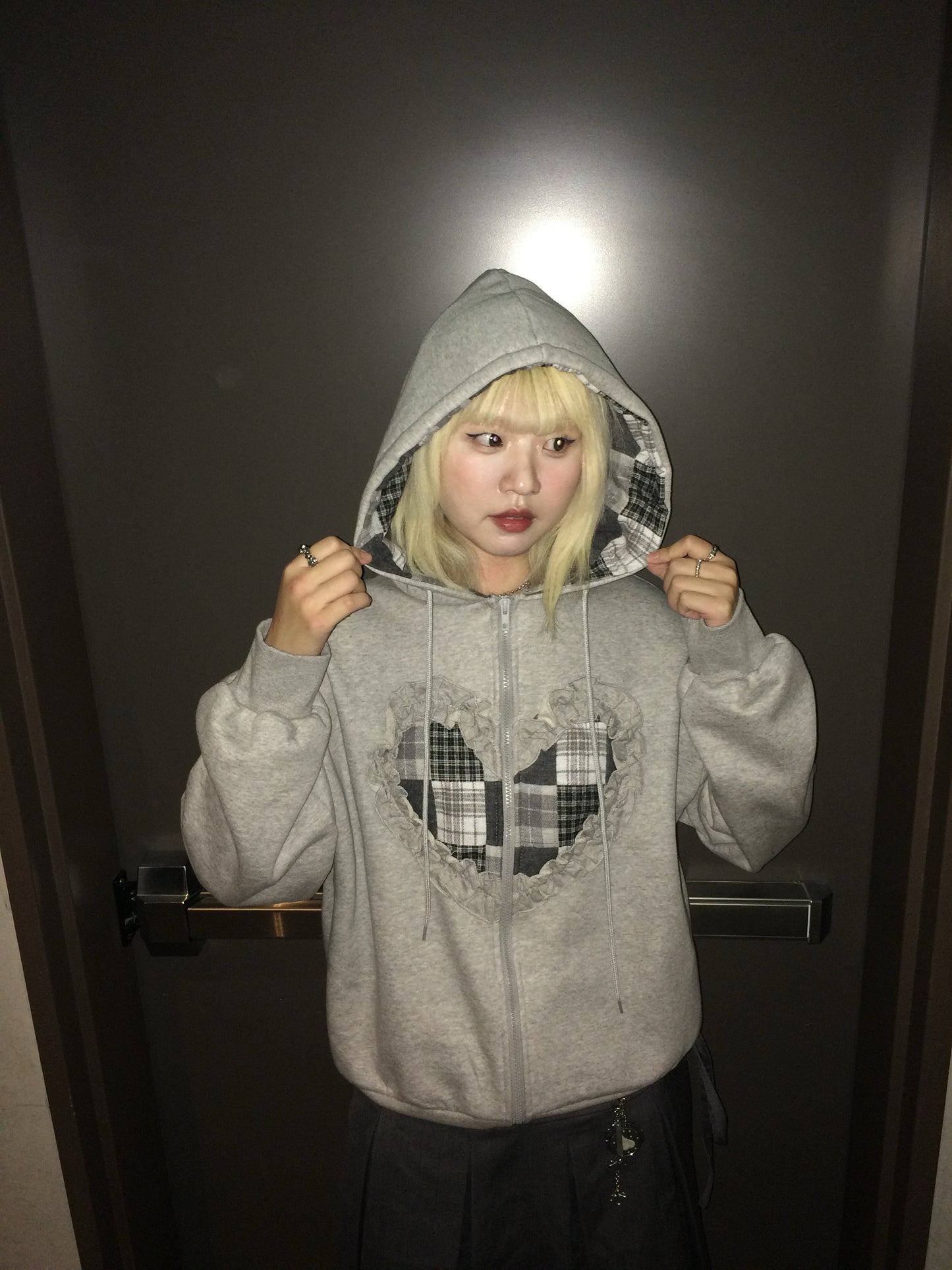 checked ruffle Heart outer