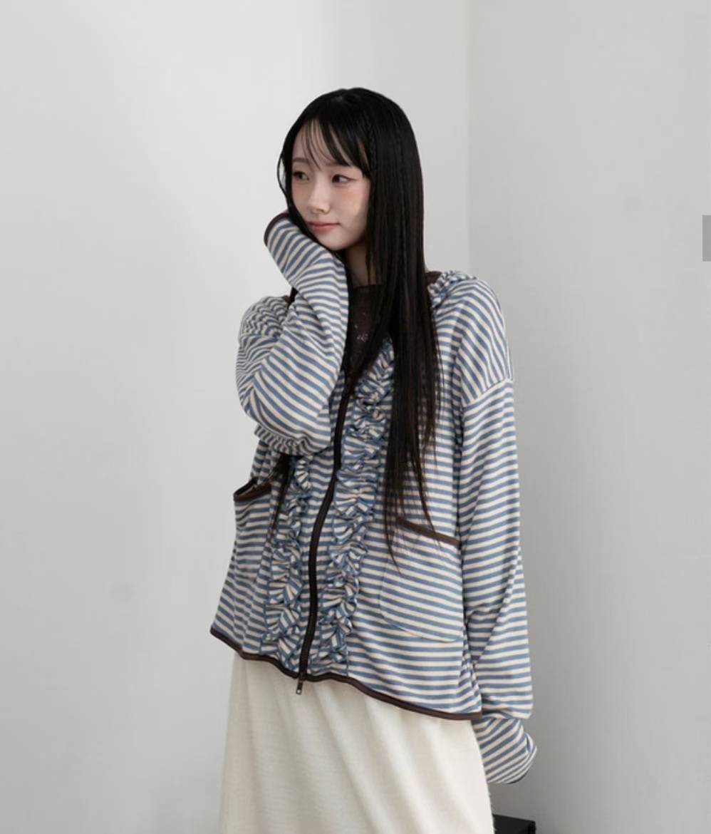 Ruffle striped outer