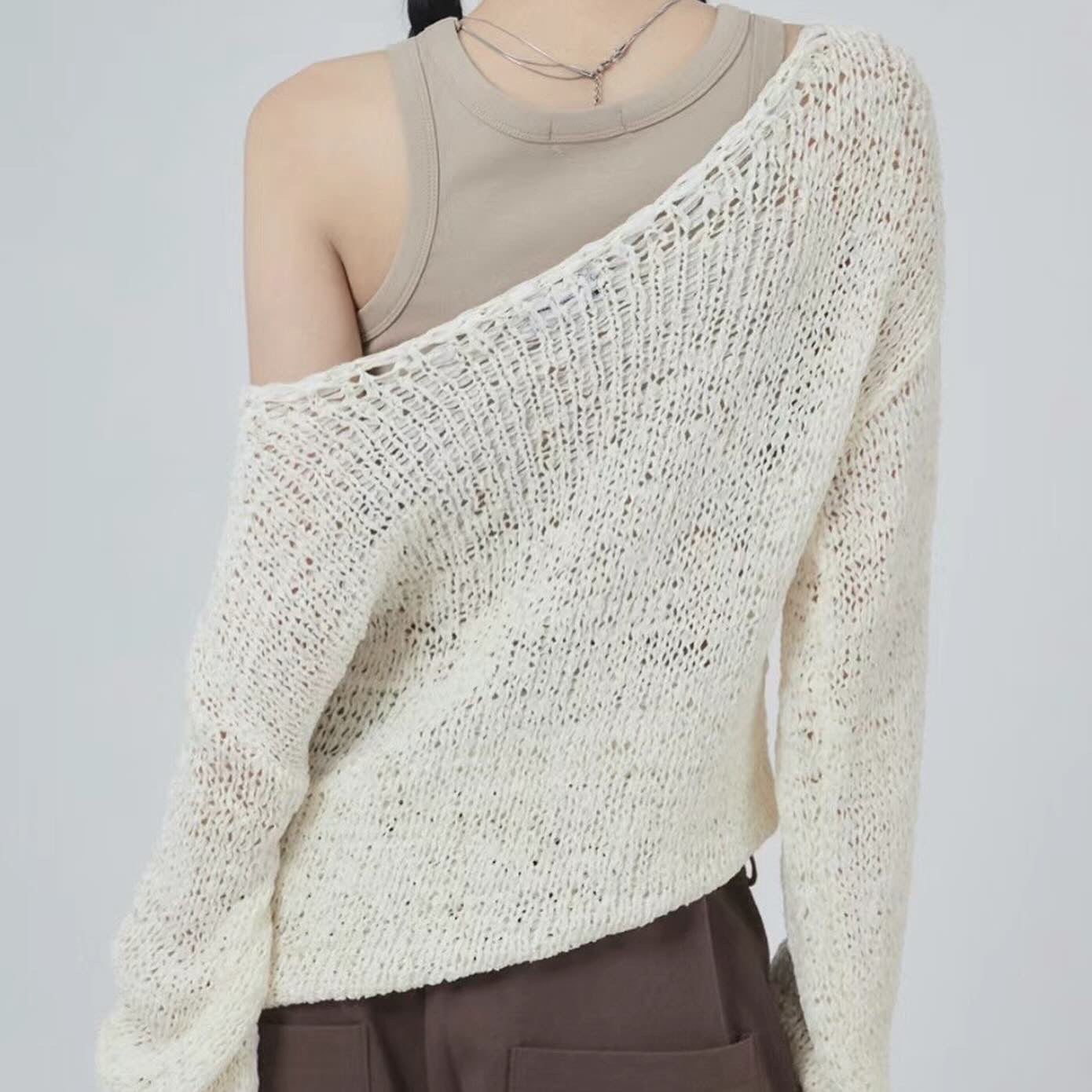 Causal knit top