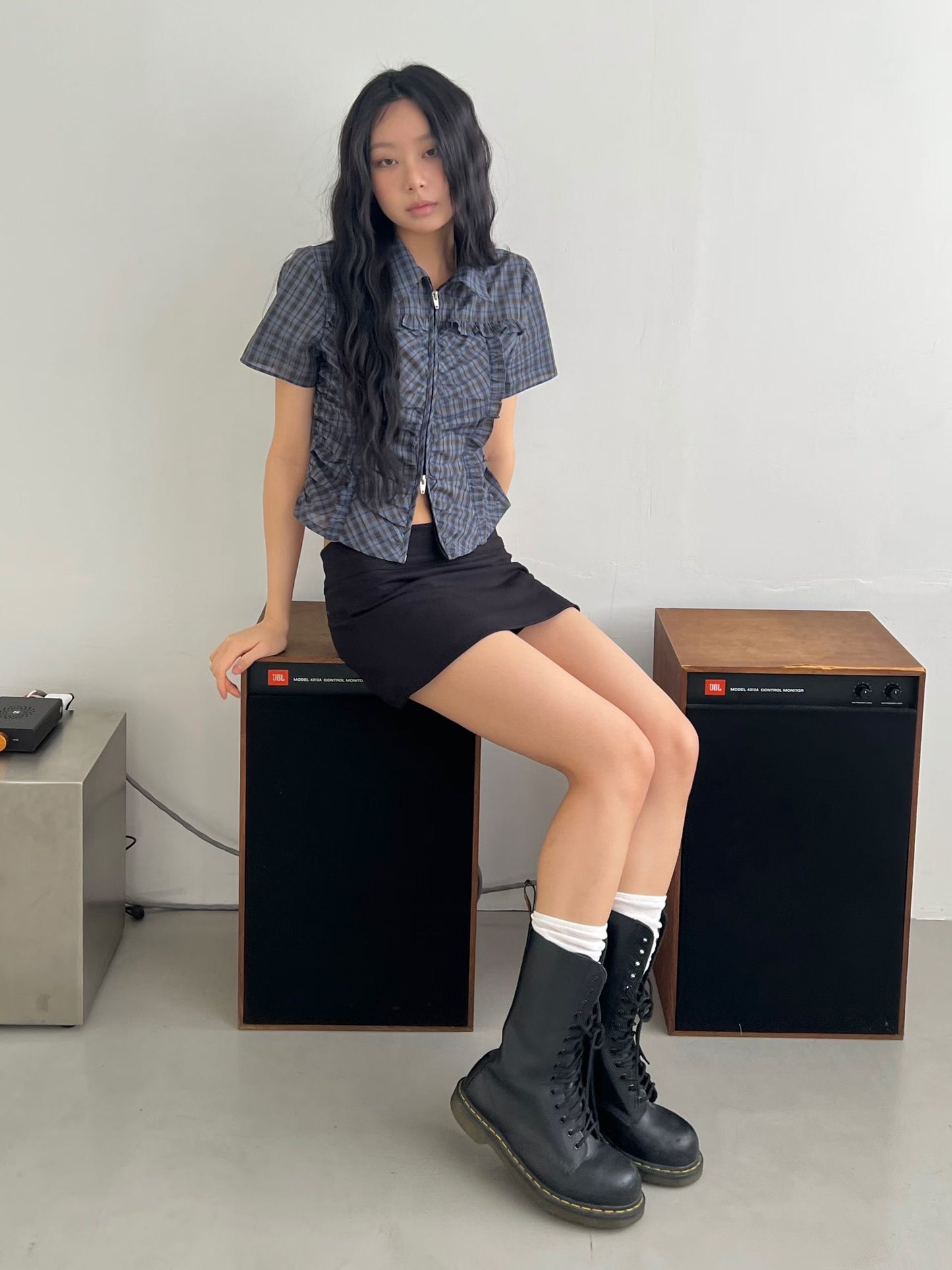 Checked zip top