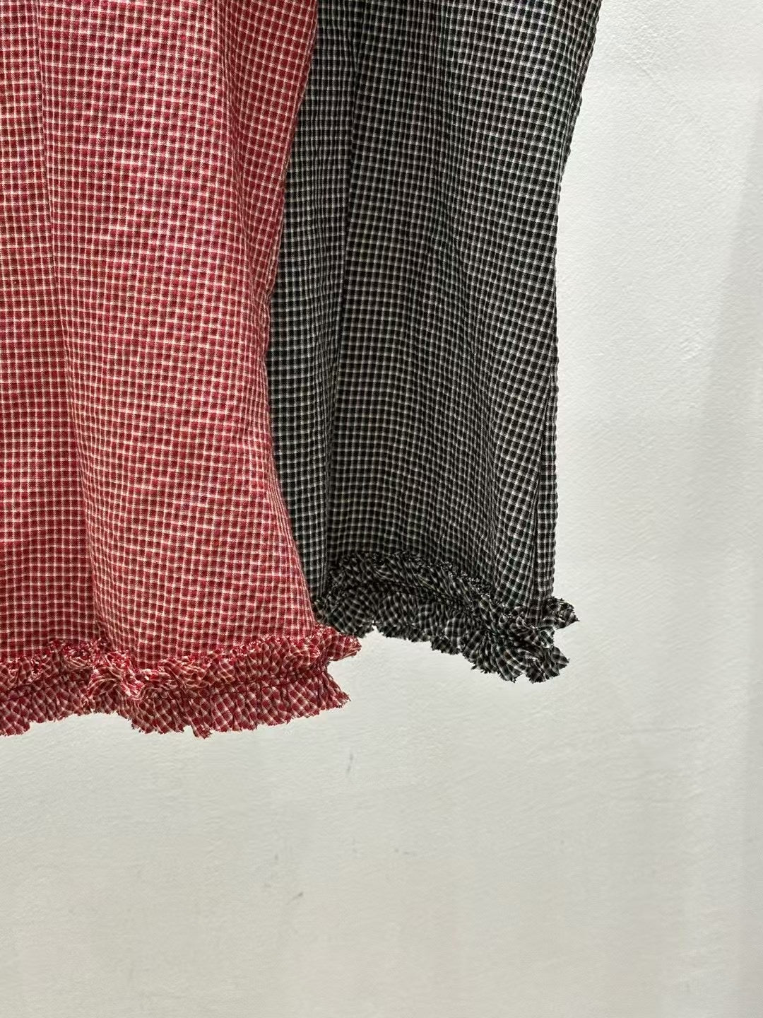 Ruffle leng shirts