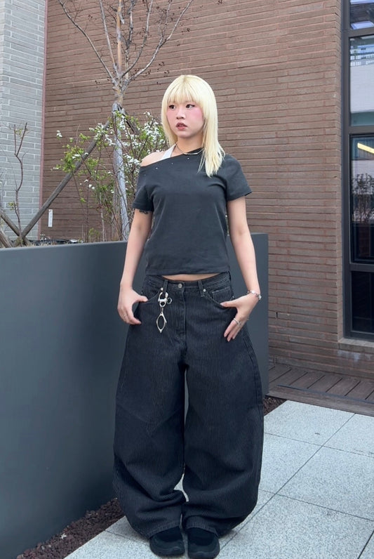 Off shoulder star top