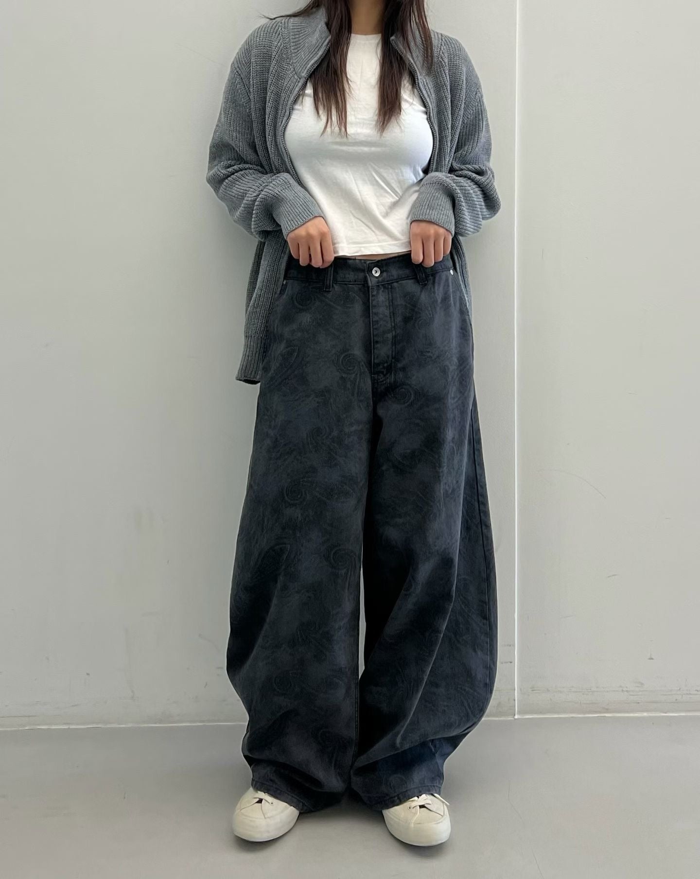 Unisex dizzy pants