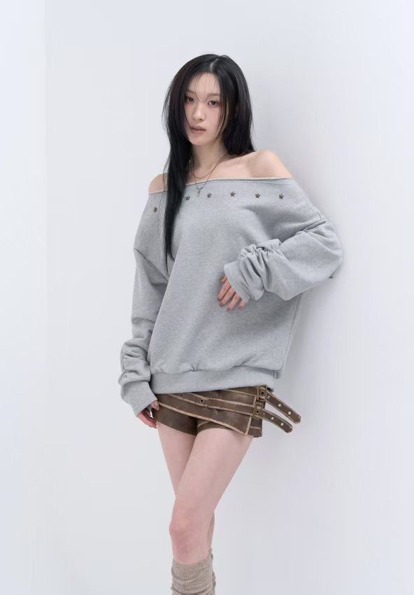 Star simple off shoulder tee