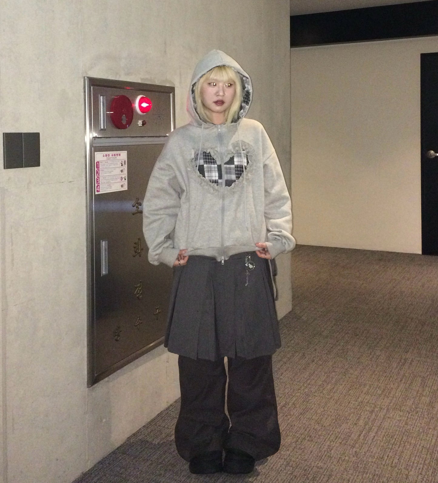 checked ruffle Heart outer