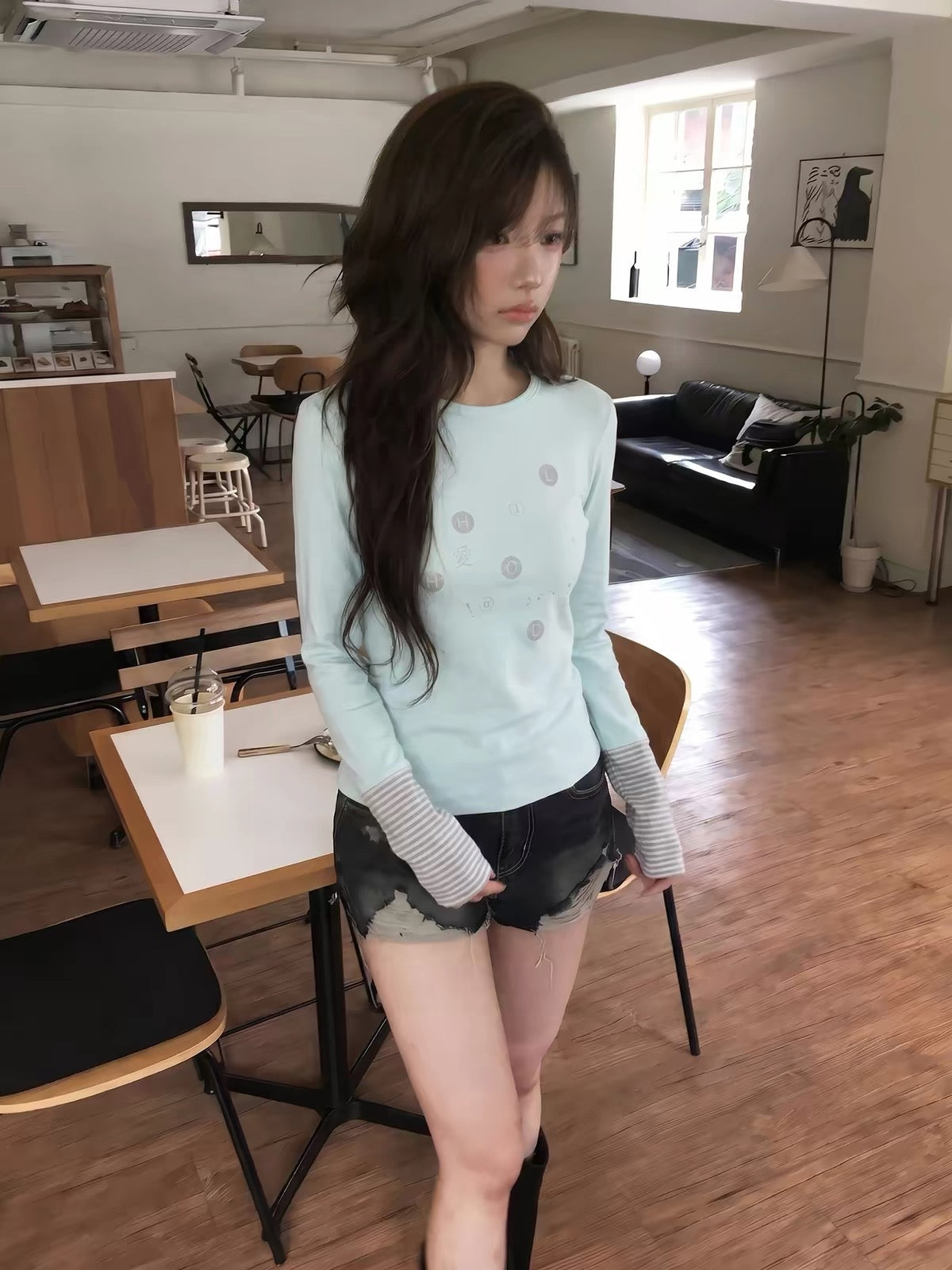 愛 Tee