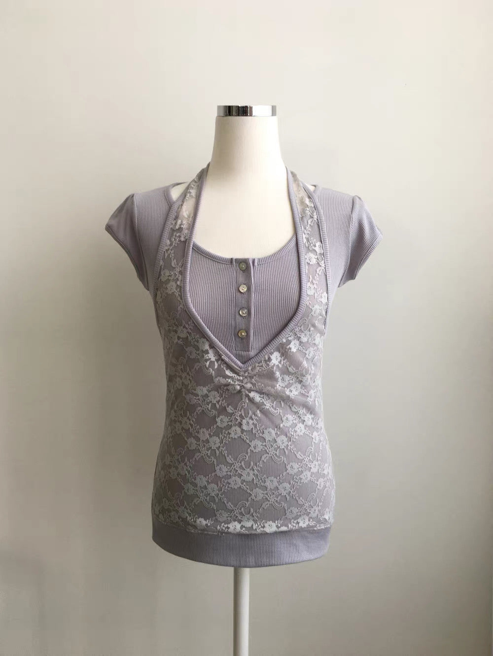 Must in Lace top set