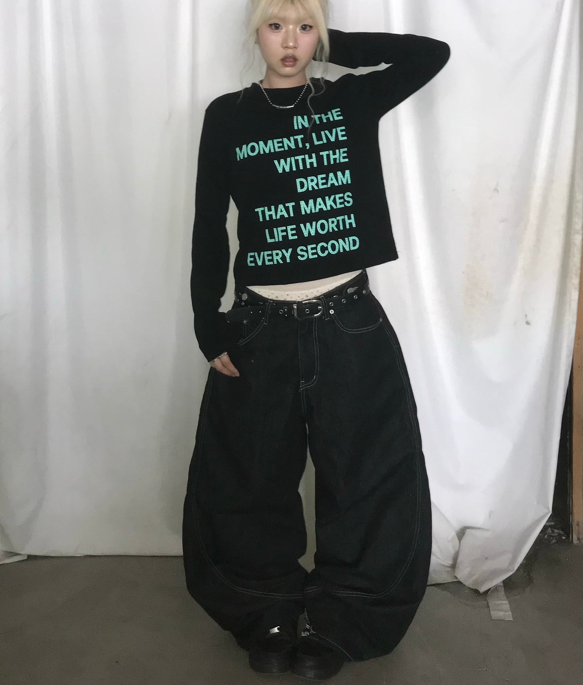 Autumn words tee