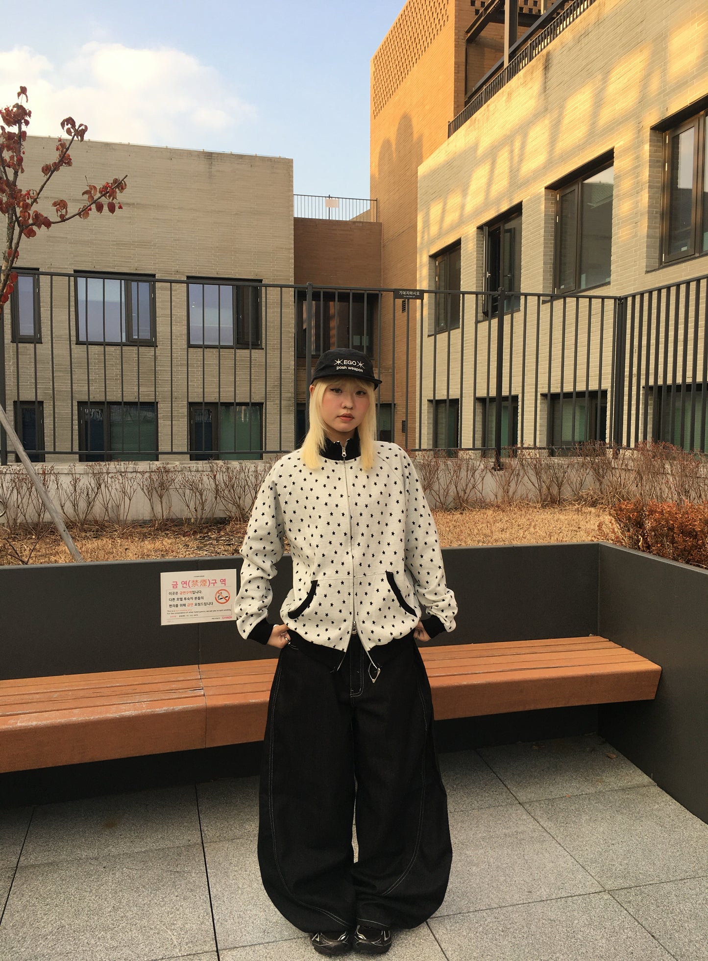 Must have!!明線super wide pants￼