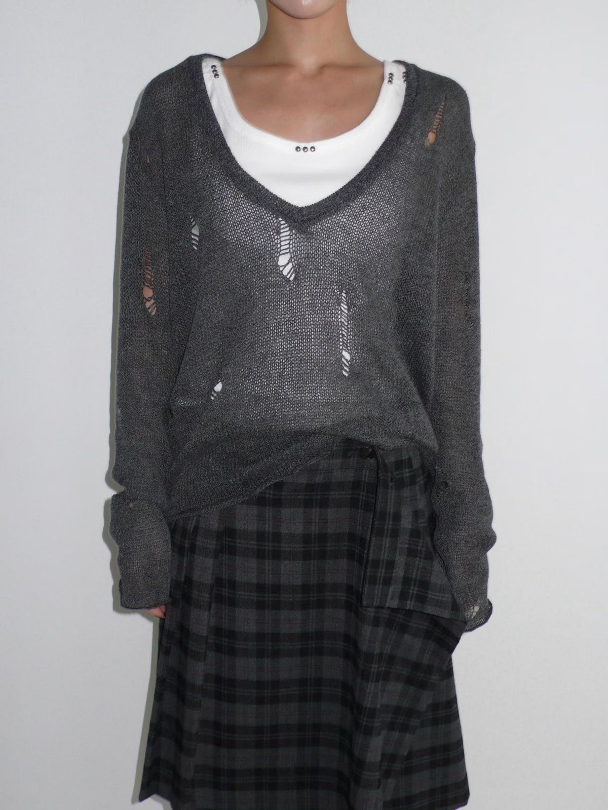 Autumn damaged v knit