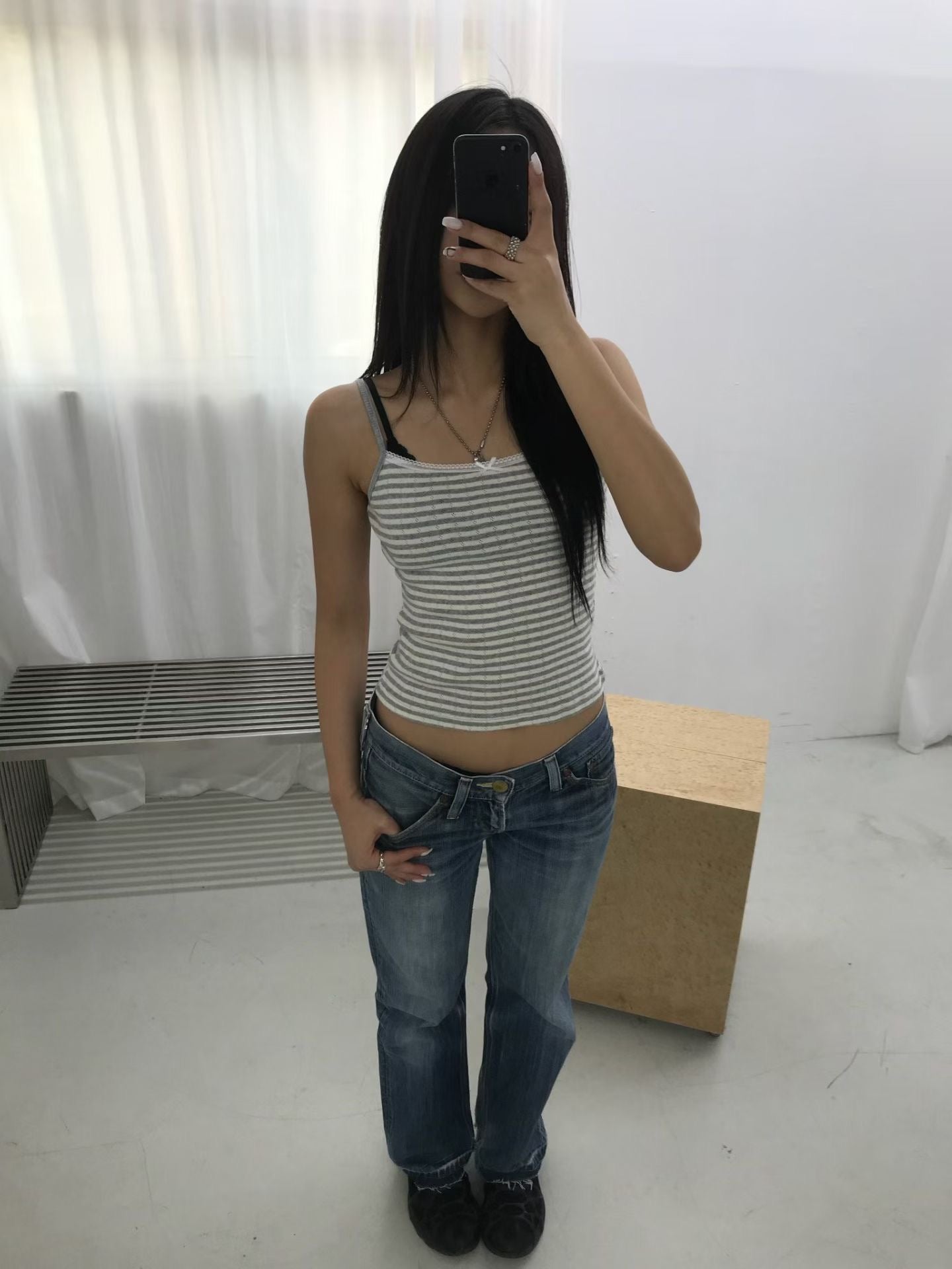 Ribbon striped vest