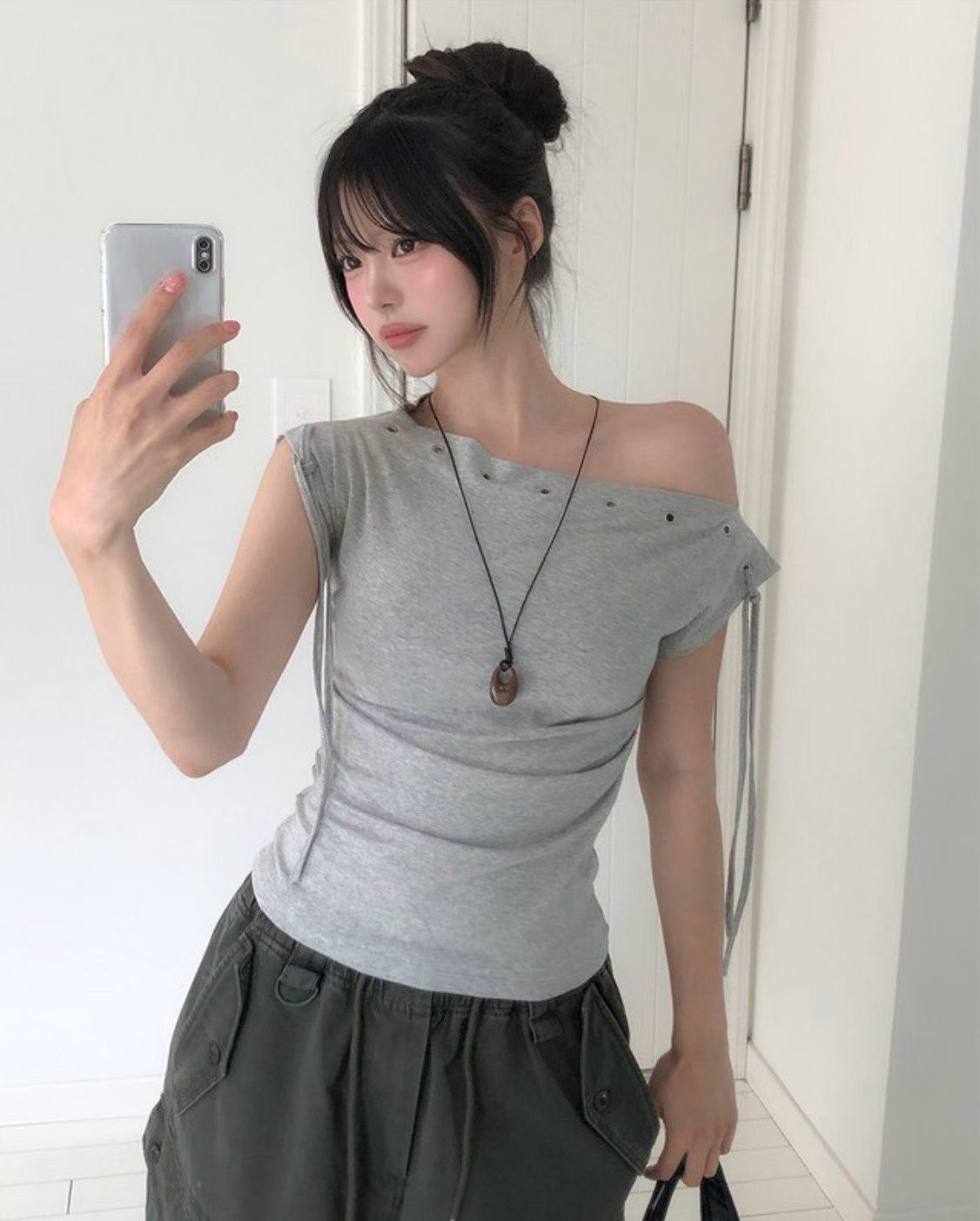 Off shoulder ribbon top