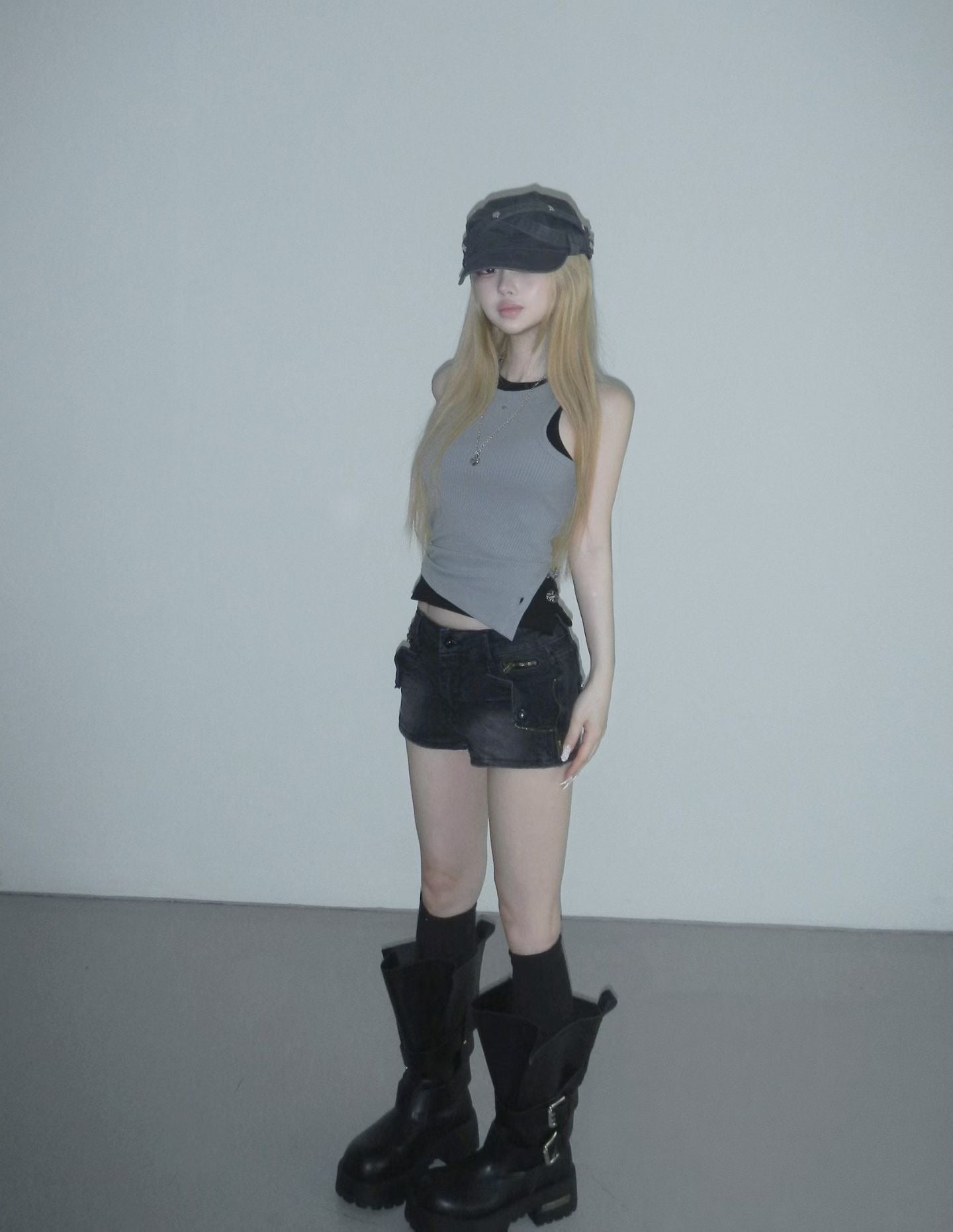 Pin basic vest