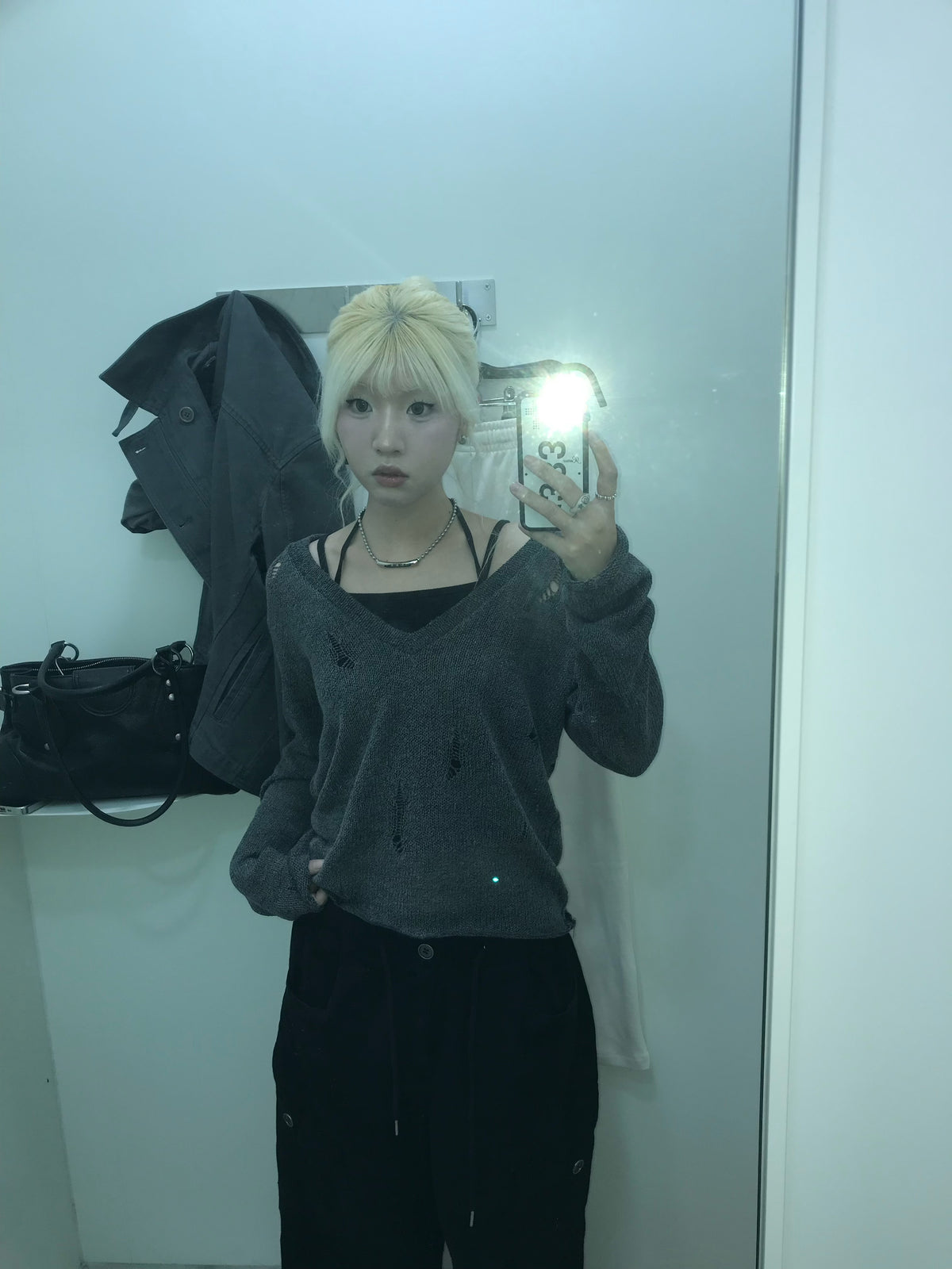 Autumn damaged v knit