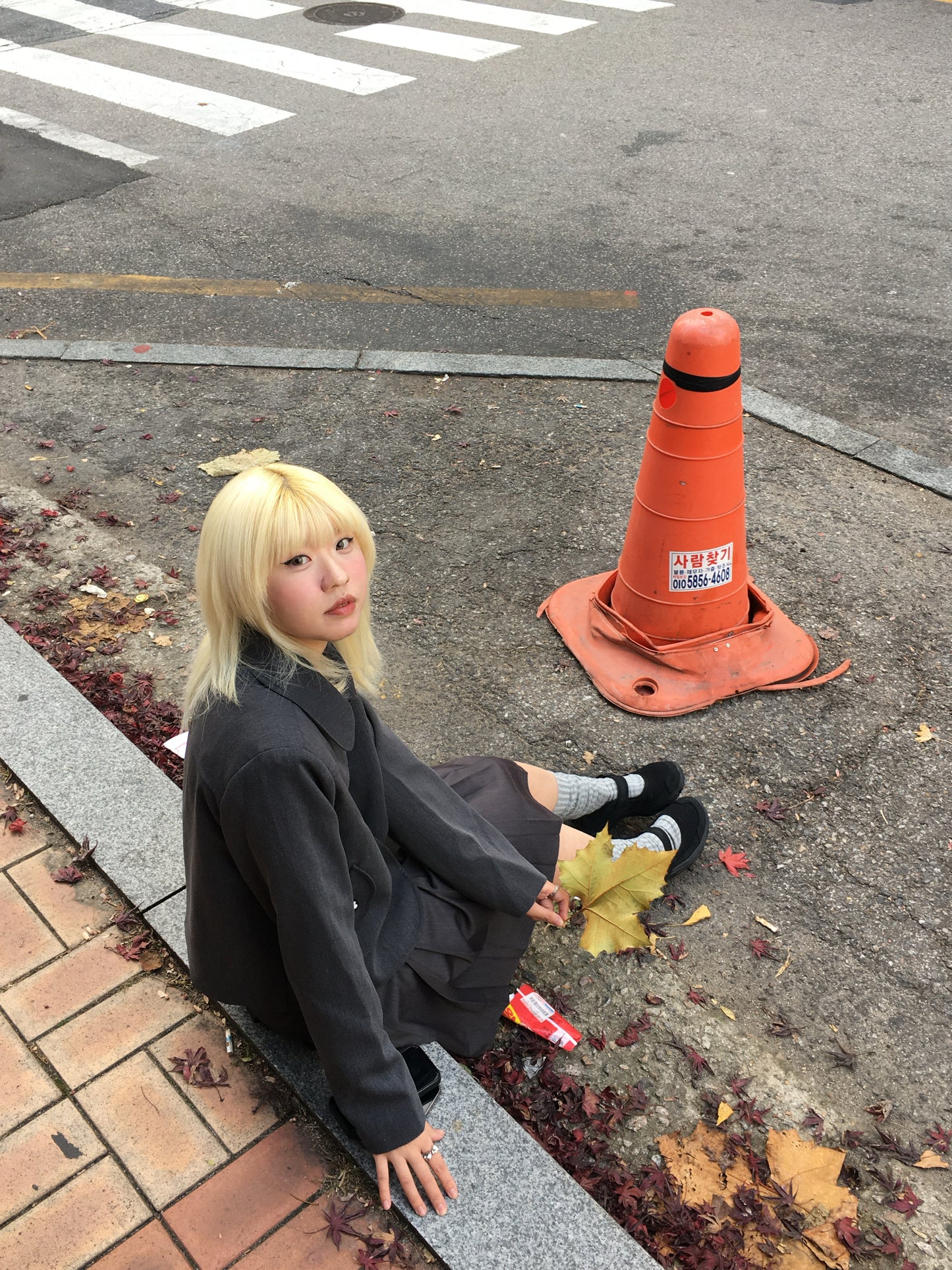 Must have!!! 花花西裝外套