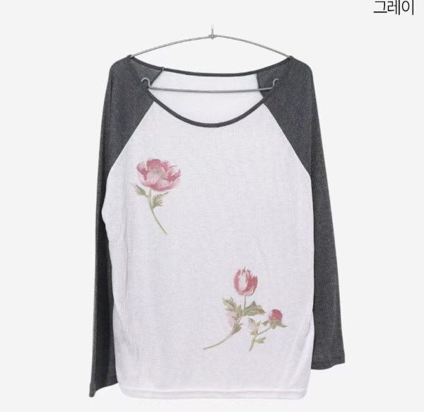 My pick 🌸 flower off shoulder tee