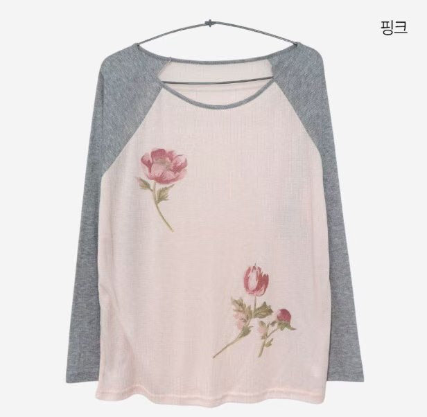 My pick 🌸 flower off shoulder tee